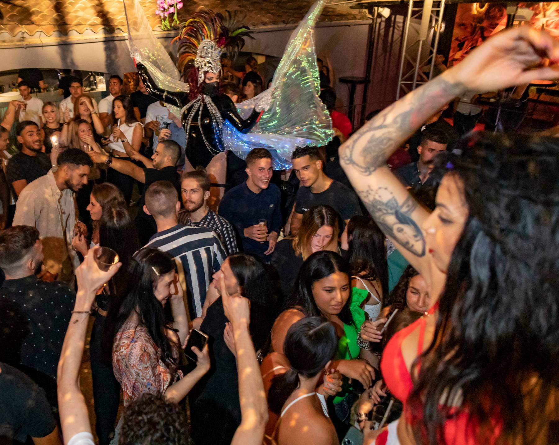 Meilleur Boite De Nuit Aix En Provence Société | Aix : les boîtes de nuit de nouveau à la fête | La Provence
