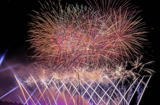 Feu D Artifice La Ciotat 14 Juillet 2022 En direct | Avignon : le feu d'artifice du 25 août déjà annulé | La Provence