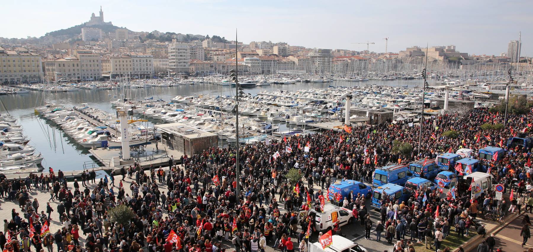 Réforme des retraites - Marseille : de nombreux jeunes ont grossi les rangs du cortège
