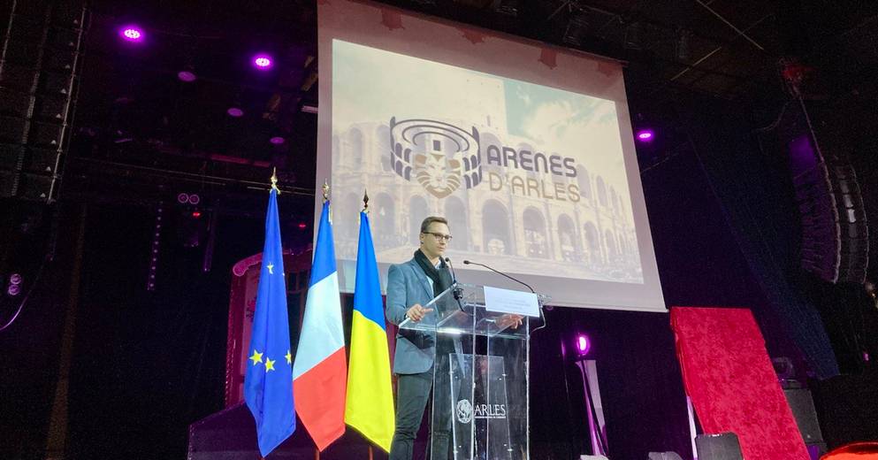 Vidéo : le directeur des arènes d'Arles Jean-Baptiste Jalabert dévoile les cartels des Ferias de 2023 - La Provence