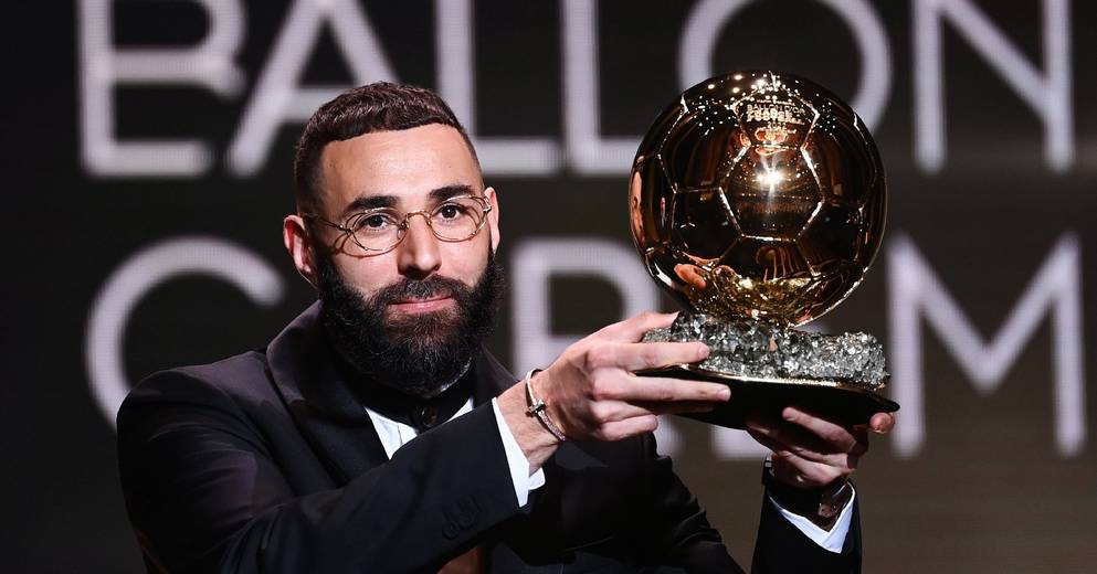 En direct JeanPierre Papin "Le Ballon d'or de Benzema était