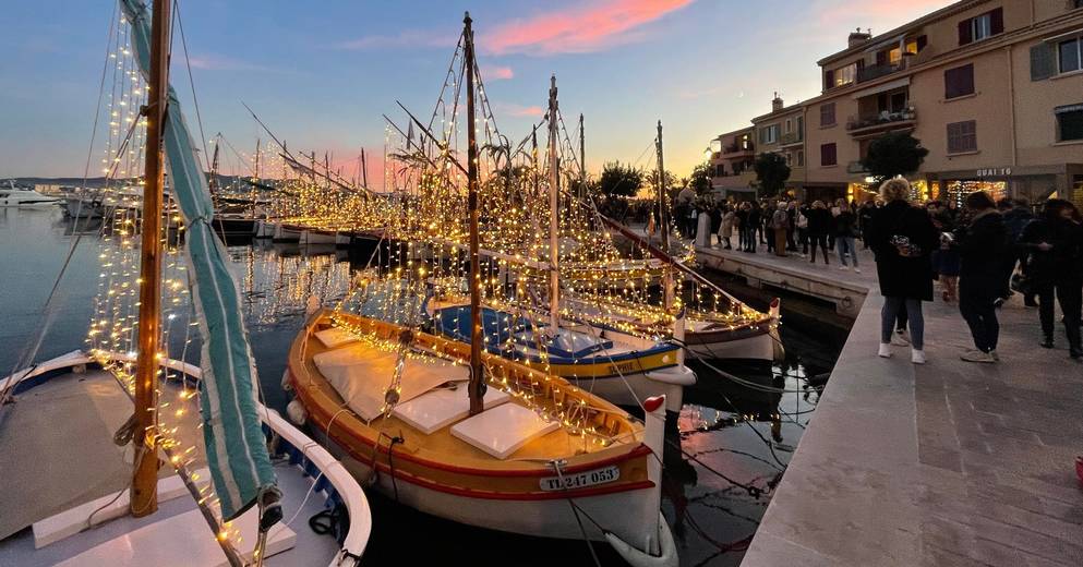 Société Vidéo les illuminations rallument la magie de Noël à Sanary