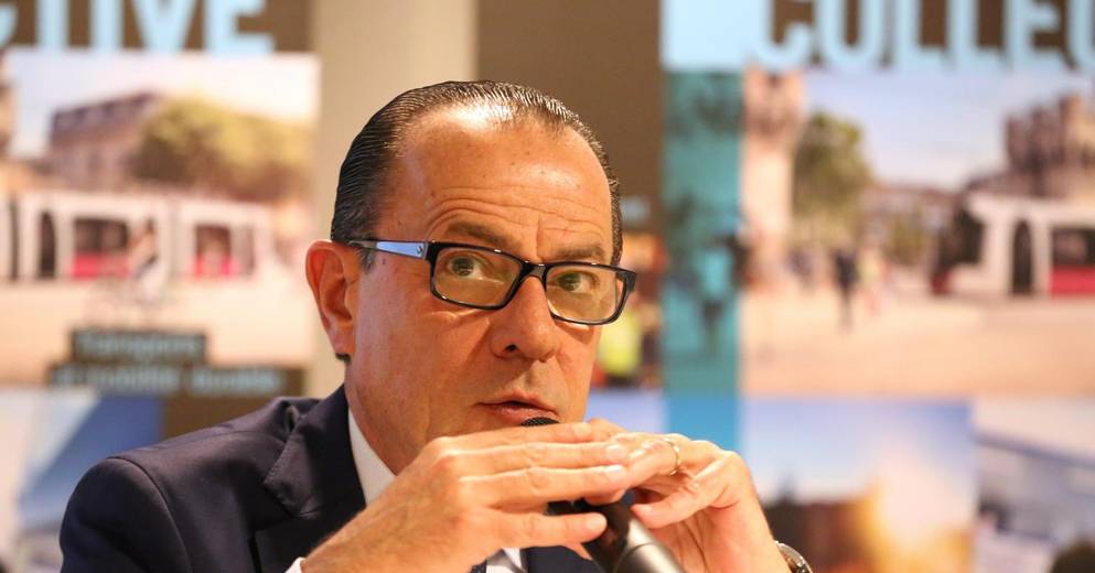 En direct Avignon JeanMarc Roubaud démissionne de la présidence de